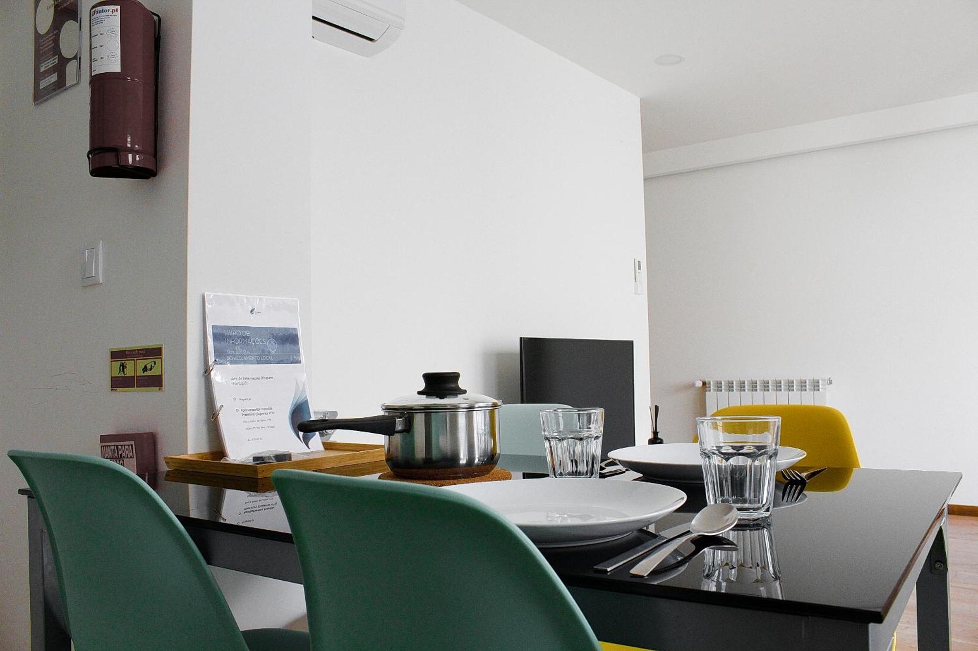 Apartamentos Avenida Premium Вила Реал Екстериор снимка